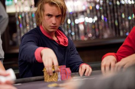 Блъфирането в покер - как да блъфира на покер