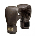 Боксови ръкавици snarjadnye или купуват тренировка