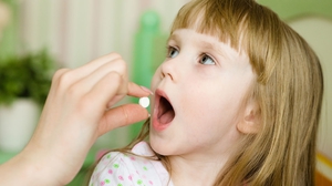 инструкции Eufillin за употреба при деца с бронхит и други доказателства, когато предписва лекарството в