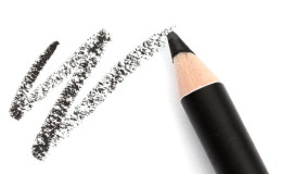 Как да рисувате молив за вежди, боя у дома