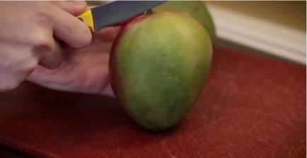 Как да се бели и нарязани манго с кост в дома фото и видео