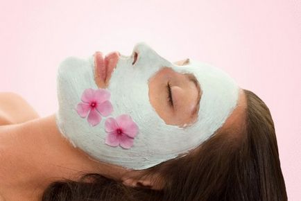 Как да си направите маска за лице в домашни условия