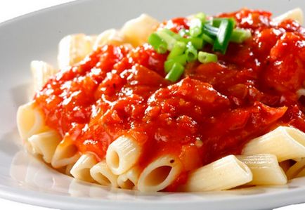 Как да си направим сос рецепта за вкусна сос за спагети, свинско и пилешко