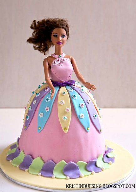 Как да си направим торта за момичета - Барби - мастика, рецепта, фото