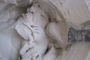 Как да премахнете мазилката от стените бързо под плочки (стена) Как да премахнете мазилката от стените под плочките бързо