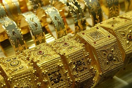 Как да продаваме изгодно златни бижута и не бъдат измамени от недобросъвестни купувачи