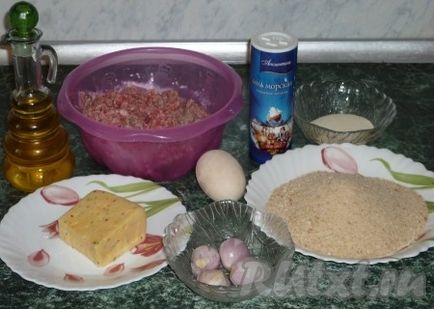 Банички с кайма и кашкавал - рецептата със снимка