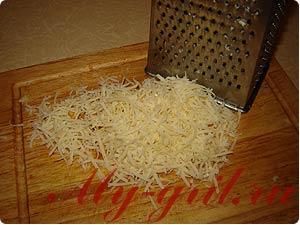 Кюфтета от кайма със сирене