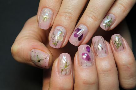 Master - клас - уроци за нокти дизайн с сухи цветя