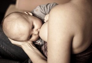 Увеличаването на лактация (кърмене) Увеличаване на лактацията