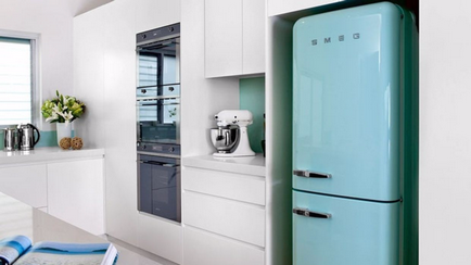 Местоположение на хладилника в опциите за дизайн кухня