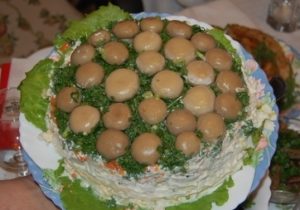 Салата с мариновани гъби рецепти с стъпка по стъпка снимки (готвене калории минути) Салата с мариновани гъби стъпка по стъпка рецепти със снимки
