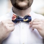 С какво и как да се носи вратовръзка на човека