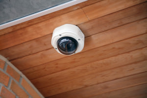 системи за видео наблюдение за апартаменти с рекорд - скрита система