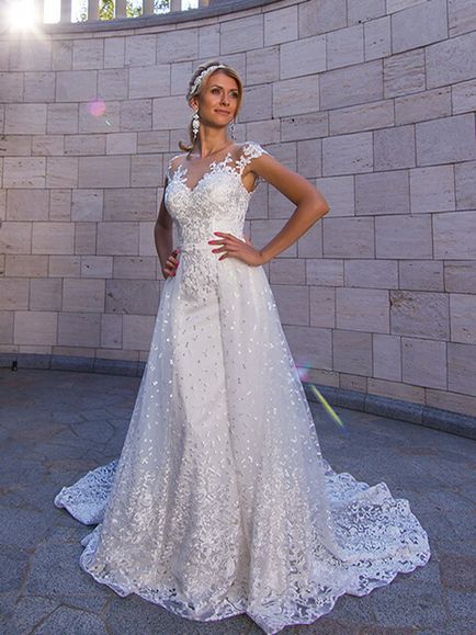 Bridals сватбени рокли на едро от производителите в Украйна