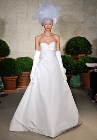 Сватбени рокли от известни дизайнери (Carolina Herrera винаги) Сватбени рокли от известни дизайнери
