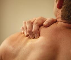 Болка в рамото (болки в рамото) - причини, симптоми и лечение