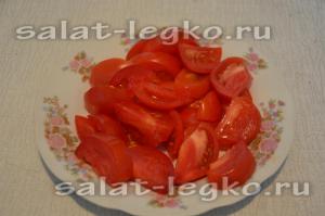 Салата с боб и домати