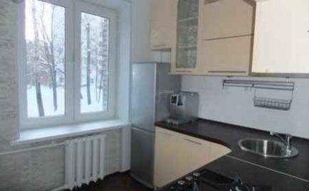 кухня интериорен дизайн в hruschevke 6 квадратни метра