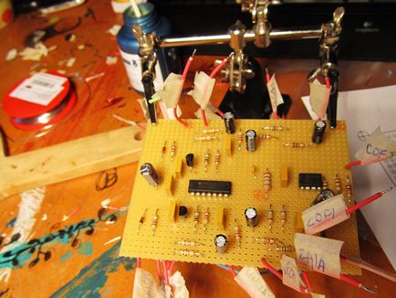 Производство DIY-синтезатор - странен шум генератор - (странен звук генератор) (генератор) Производство DIY-синтезатор - странен шум генератор - (странен звук генератор)