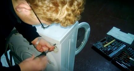 Как да се демонтира пералня Indesit собствени ръце