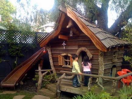 Как да си направим дървена къща за деца с ръцете си