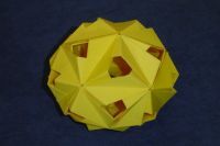 Как да си направим icosahedron от хартия