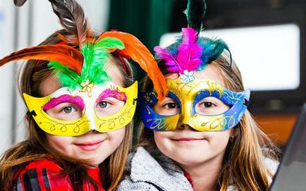 Как да си направите маска карнавал