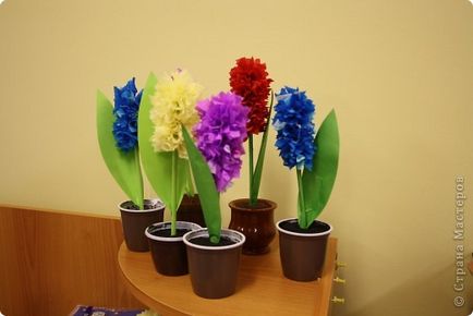 Как да си направим цветя от салфетки с техните ръце видео и снимки в етапа