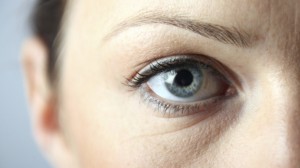 Как да премахнете оток с подпухнали очи причинява възпаление на клепачите