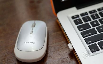 Как да инсталирате безжична мишка и клавиатура