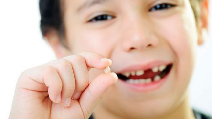 Когато есента млечните зъби при децата и в какъв ред