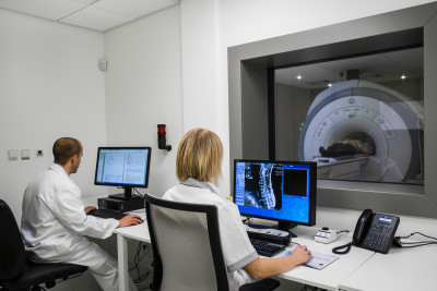 MRI (сканиране) на коремната кухина, че това е, какво да проверяват органи, как да се подготвите