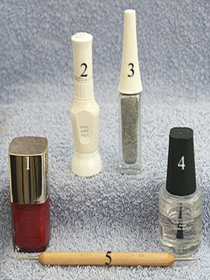 Моделиране и ноктите боядисани с акрилни бои и лакове