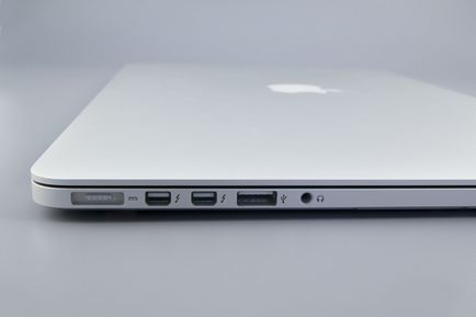 Лаптоп ябълка MacBook Pro с дисплей ретината (линия на 2012 г.)