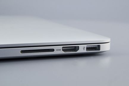 Лаптоп ябълка MacBook Pro с дисплей ретината (линия на 2012 г.)