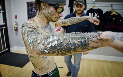 Защо хората се татуировки