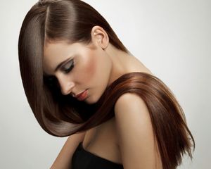 Популярни модели на прегледи за изправяне на коса и признания