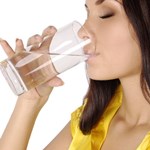 Отслабване с помощта на вода като питейна вода на ден, за да отслабнете, прегледи