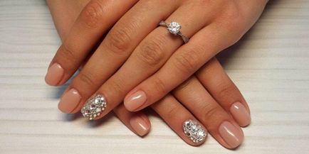 Залепете кристали върху ноктите си у дома кристали върху ноктите си - лесно е! Защо се дават пари за салон