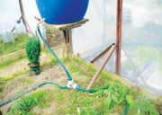 Напоителни системи за автоматични градинарство вили, от пластмасови тръби, устройства, както и