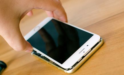 Попитайте modmac какво ще стане ако счупен iphone екран, мнения и последните новини за Iphone