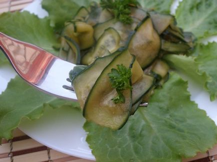 Sunomono - краставици в японски