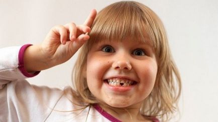 Шофиране Загуба на първичните зъби при деца графика, когато те започват да падат, колко пъти пада