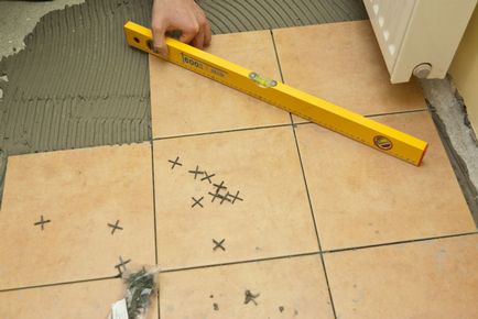 Полагане плочки на пода с ръце инструкции стъпка по стъпка със снимки и видео