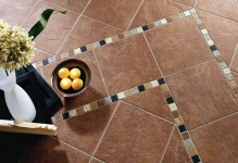 Полагане на плочки върху диагонала на пода, като мястото и сложи диамант конфигурация, етаж оформление, фото