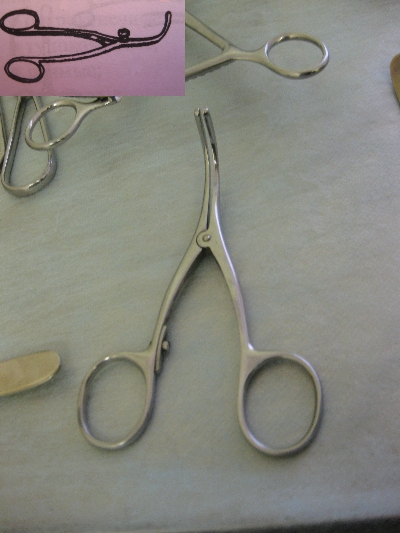 хирургически инструменти