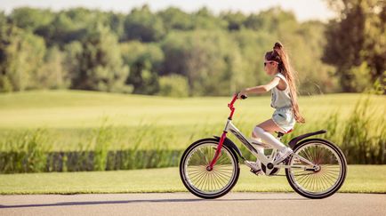 Как да се научи детето си да карам колело