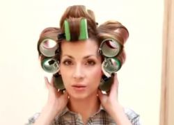 Как да навиете косата на ролки за коса
