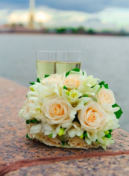 Красива сватбени букети селекция от 40 снимки от нашия редакторски екип